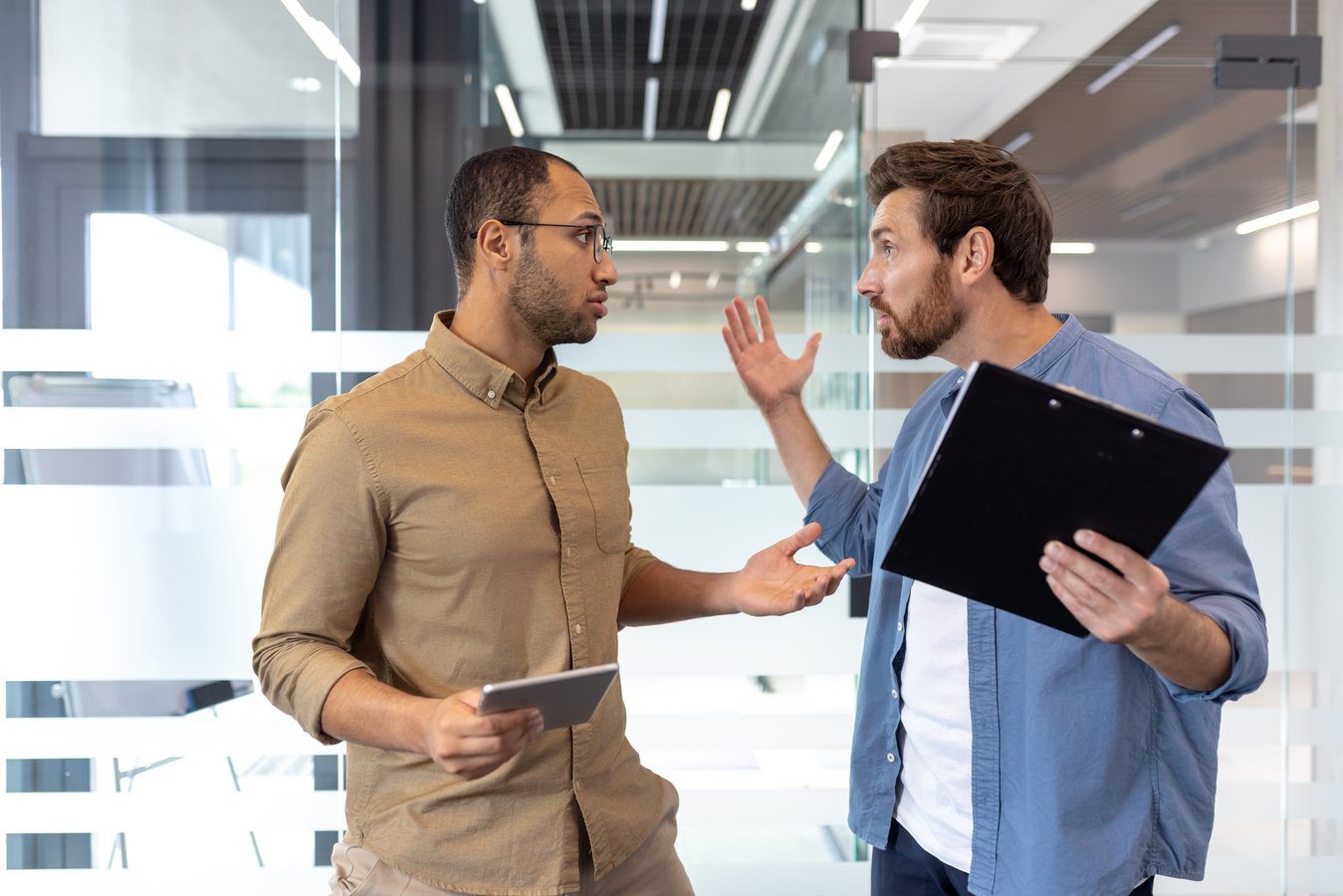 No momento, você está visualizando Prepare-se para a Revolução do Marketing com IA Conversacional: Estratégias Insuperáveis para Converter Clientes em Tempo Real e Sem Barreiras