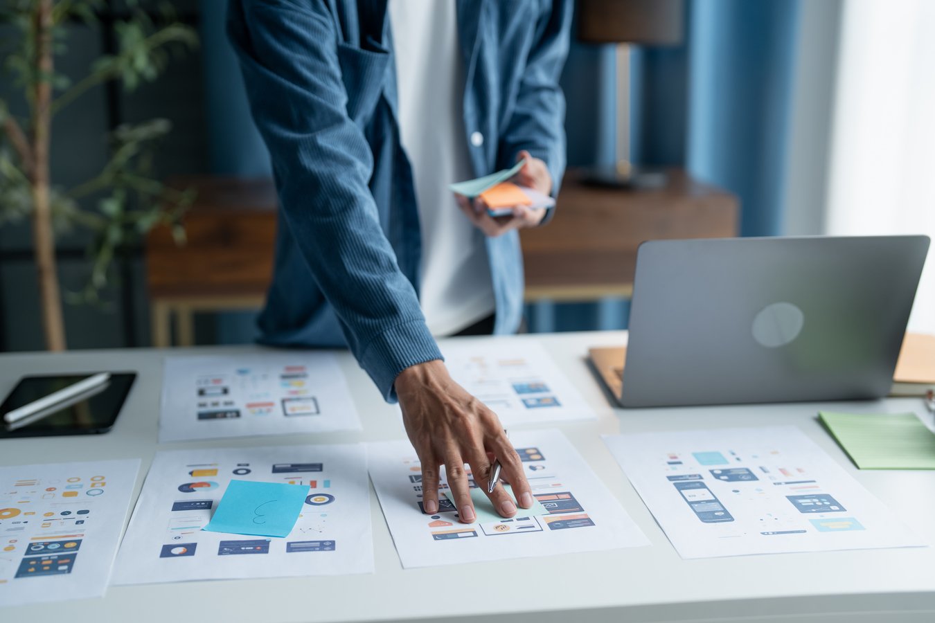 Leia mais sobre o artigo Segredos do Marketing Digital Multicanal: Como Sincronizar Canais para Aumentar Seu Faturamento Sem Gastar em Anúncios
