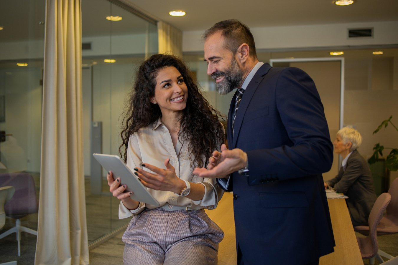 Leia mais sobre o artigo Segredos Revelados: Como a Nova Geração de Automação Conversacional Está Transformando Leads Frios em Clientes Quentes Sem Esforço