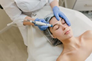 Leia mais sobre o artigo A2CR e Clínicas de Estética: Otimizando o Growth Marketing para Beleza e Bem-Estar
